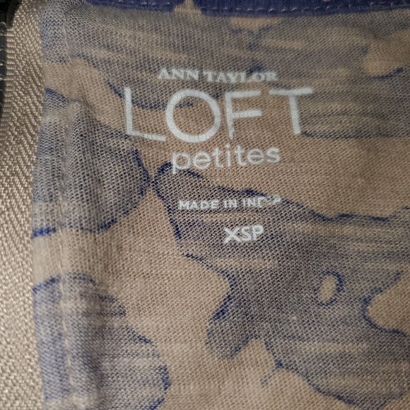 Ann Taylor Loft Petites Top - Picture 6 of 7